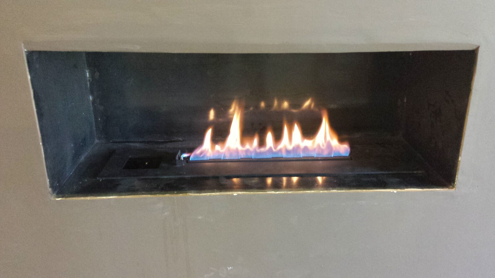 Gas fireplace by GasGuru